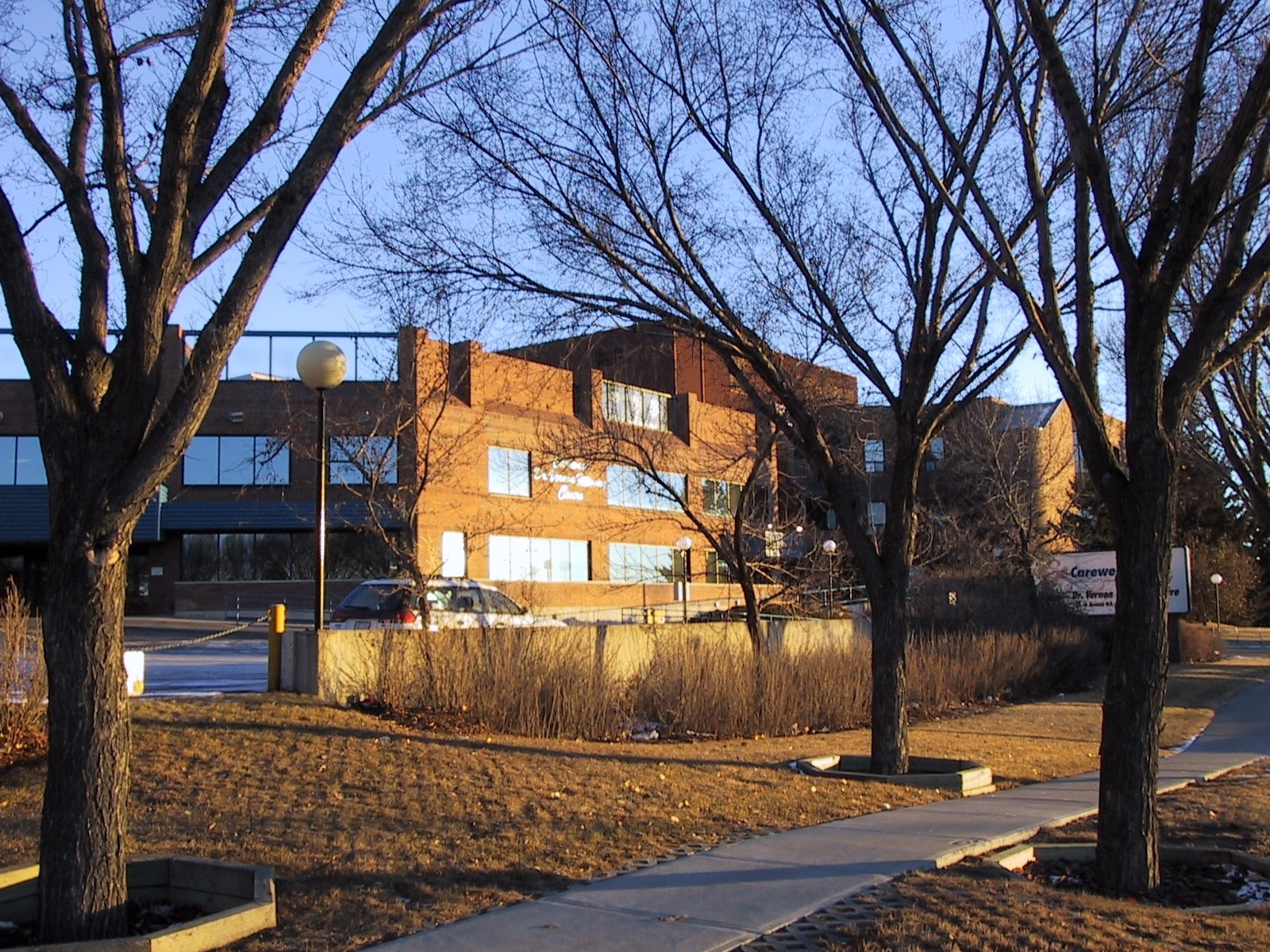 dr-vernon-fanning-centre